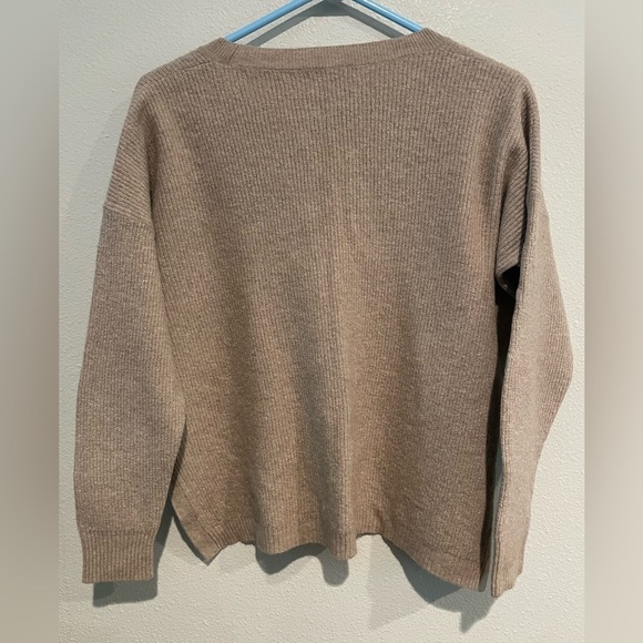 Madewell Tan Crew Neck Sweater Relaxed Fit - Picture 5 of 5